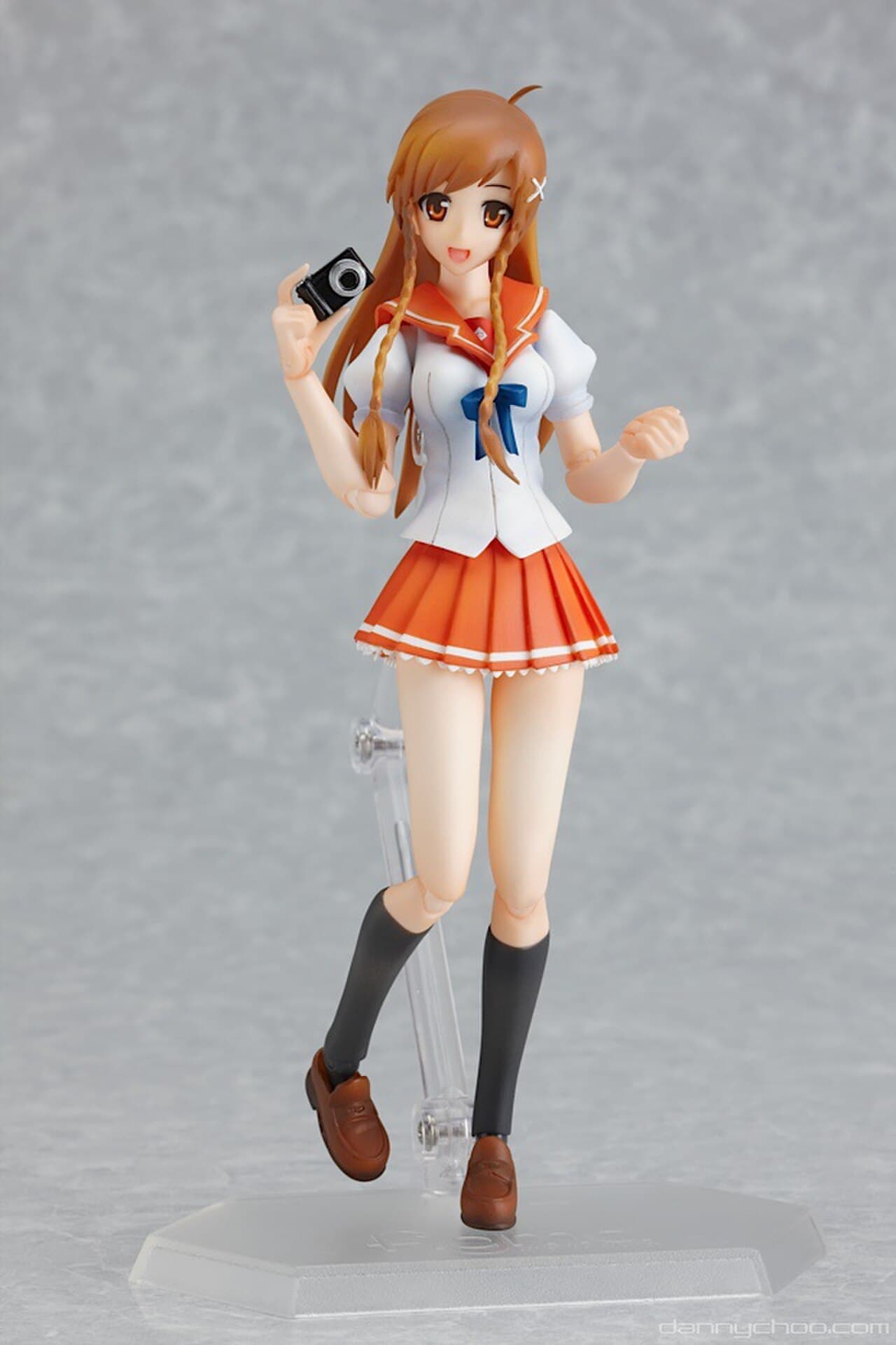 Announcement graphic for a figma pre-order opening, illustrating Good Smile Company's pre-order model